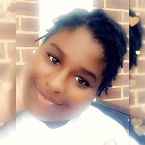 Meet your Posher, Annisha